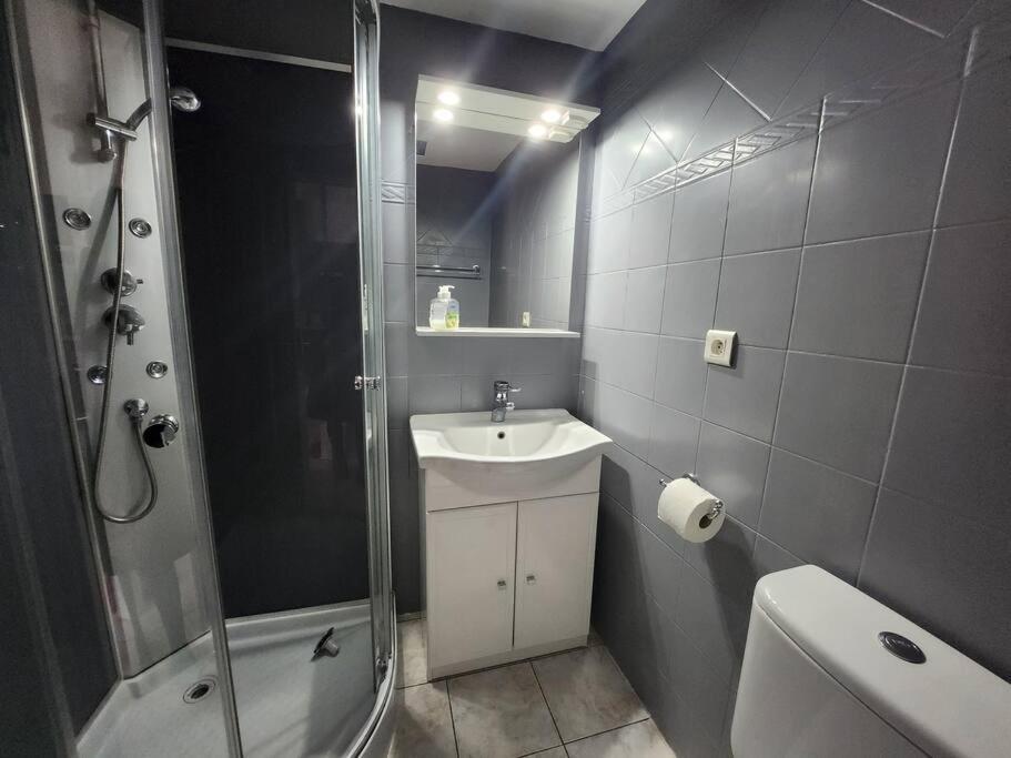 Appartement A Deux Pas De La Promenade Des Anglais Nice Exterior photo