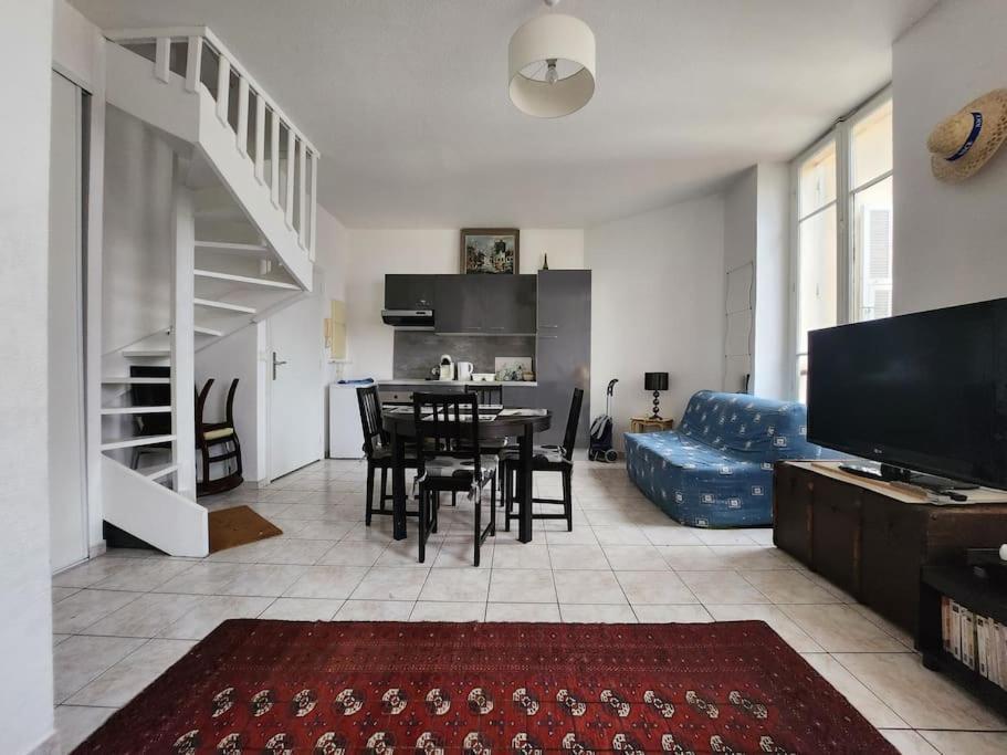 Appartement A Deux Pas De La Promenade Des Anglais Nice Exterior photo