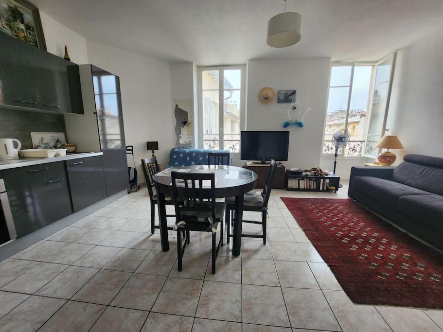 Appartement A Deux Pas De La Promenade Des Anglais Nice Exterior photo